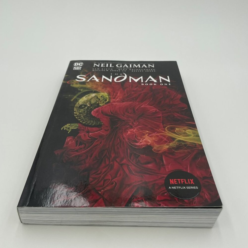 The Sandman: Book One • Neil Gaiman • DC/Vertigo • Graphic Novel
